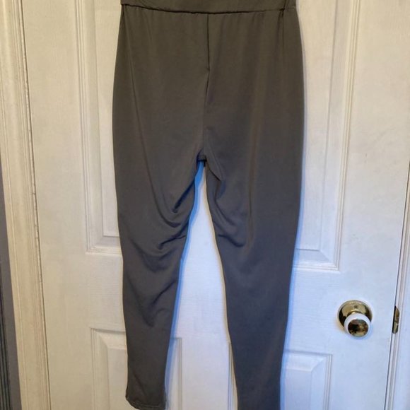 Two-Tone Mess Leggings - Picture 3 of 3